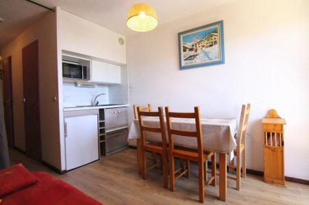 Vakantie in de bergen Studio bergnis 4 personen (207) - Résidence Soleil d'Huez - Alpe d'Huez - Woonkamer