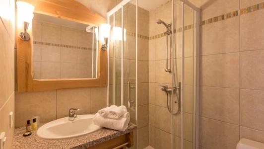 Holiday in mountain resort 4 room apartment 6-8 people - Résidence Sun Valley - La Plagne - Shower room