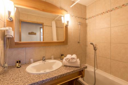 Holiday in mountain resort Résidence Sun Valley - La Plagne - Bathroom