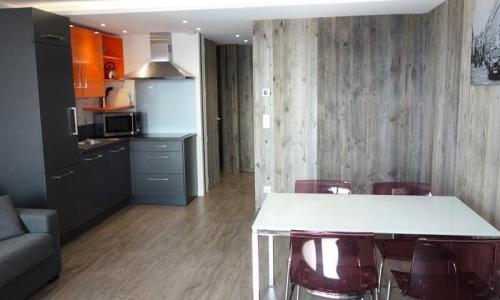 Location au ski Studio 4 personnes (37m²) - Résidence Taburle - Alpe d'Huez - Extérieur été