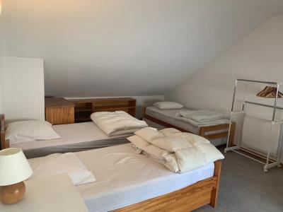 Vacaciones en montaña Apartamento 2 piezas mezzanine para 5 personas (760) - Résidence Tarentaise - Brides Les Bains - Habitación