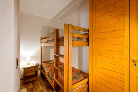 Holiday in mountain resort Studio sleeping corner 4 people (27) - Résidence Tarentaise - Brides Les Bains - Bunk beds