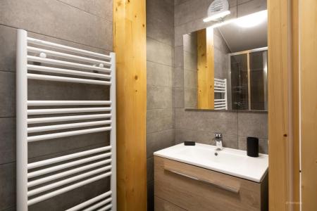 Holiday in mountain resort 4 room apartment 8 people (Premium) - Résidence Terresens Altarena - Les Saisies - Shower room