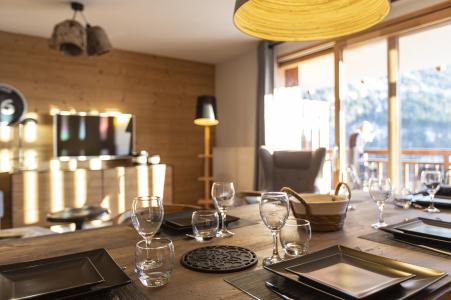 Holiday in mountain resort 3 room apartment cabin 6-8 people - Résidence Terresens Le Saphir - Vaujany - Accommodation