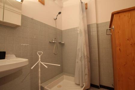 Vacaciones en montaña Apartamento 2 piezas para 4 personas (0823) - Résidence Thabor - Serre Chevalier - Cuarto de ducha