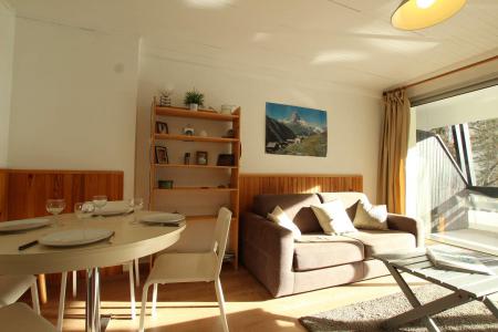 Vacances en montagne Appartement 2 pièces 6 personnes (0123) - Résidence Thabor - Serre Chevalier - Séjour