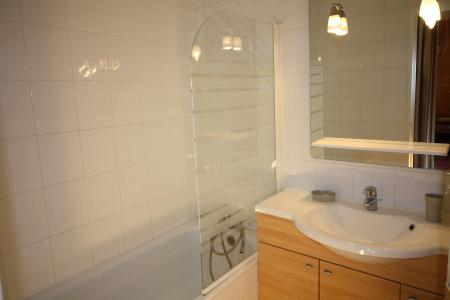 Holiday in mountain resort 2 room apartment sleeping corner 6 people (32CL) - Résidence Tour du Lac - Tignes - Bath-tub