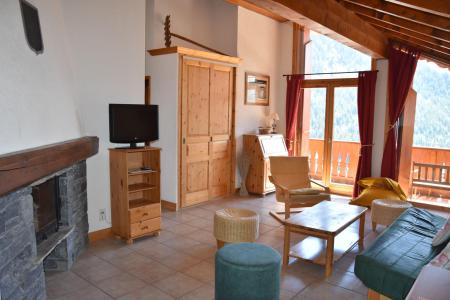 Vacaciones en montaña Apartamento 5 piezas para 8 personas (23) - Résidence Tour du Merle - Champagny-en-Vanoise - Estancia