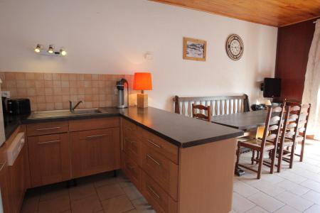 Holiday in mountain resort 3 room apartment 8 people (B44) - Résidence Toussuire - La Toussuire - Kitchenette