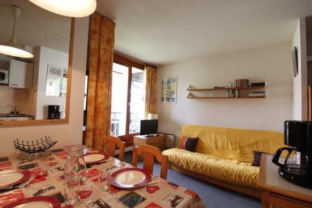 Holiday in mountain resort Studio sleeping corner 4 people (036) - Résidence Triade - Val Cenis - Living room