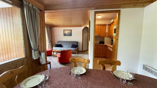 Vakantie in de bergen Appartement 3 kamers 6 personen (01) - Résidence Tsanteleina - Méribel - Verblijf
