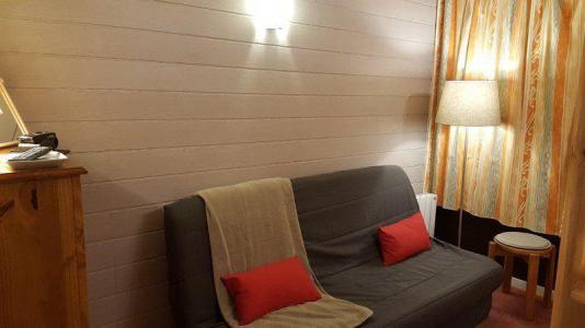 Holiday in mountain resort Studio sleeping corner 4 people (702) - Résidence Valgardena - Puy-Saint-Vincent - Accommodation