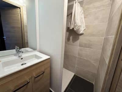 Vacanze in montagna Appartamento 2 stanze con alcova per 6 persone (105) - Résidence Varsea - Vars - Bagno con doccia