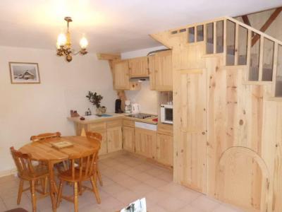 Vacances en montagne Appartement duplex 2 pièces 4 personnes - Résidence Villa Lespagne - Brides Les Bains - Séjour