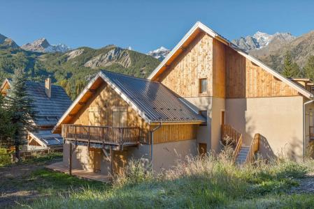 Vacances en montagne Appartement 4 pièces cabine 4-6 personnes (Oreade) - Résidence Violaine - Serre Chevalier - Extérieur été