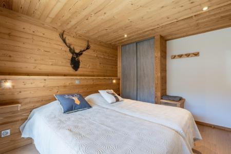 Holiday in mountain resort 4 room apartment 6 people (Cobrel) - Residence Vittoz - La Clusaz - Bedroom