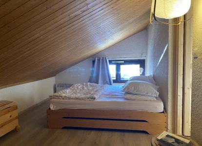 Holiday in mountain resort 3 room duplex apartment 4 people (112) - Résidence Voile des Neiges C - Pra Loup - Accommodation