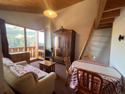 Vacanze in montagna Appartamento 3 stanze con mezzanino per 3-5 persone (12) - Résidences les Gentianes - Méribel - Soggiorno