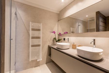Vakantie in de bergen Chalet 6 kamers 12 personen - Rosebud - La Clusaz - Badkamer