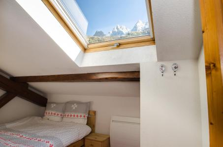 Holiday in mountain resort 3 room duplex apartment 6 people (antares) - Villa 1930 - Chamonix - Bedroom