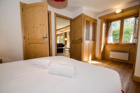 Holiday in mountain resort 4 room apartment sleeping corner 8 people - Villa Princesse - Chamonix - Bedroom