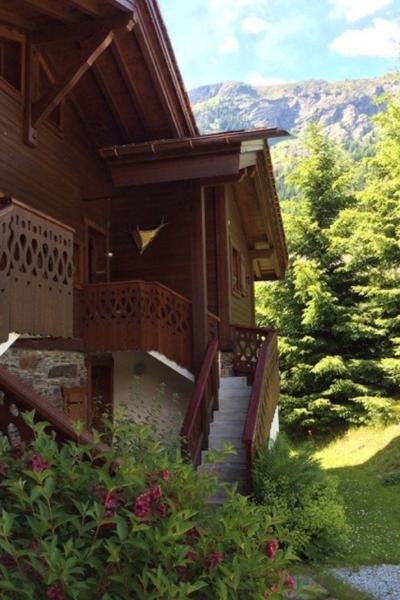Urlaub in den Bergen 4-Zimmer-Appartment für 5 Personen (1) - Village des Oursons Chalet A4 - Chamonix - Draußen im Sommer