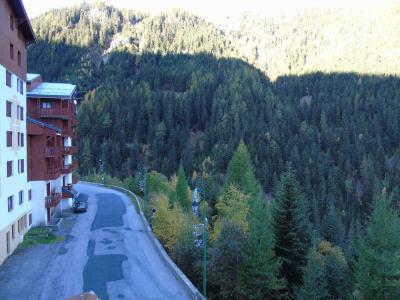 Holiday in mountain resort Studio 4 people (215) - Vita Parc - Valfréjus - Balcony