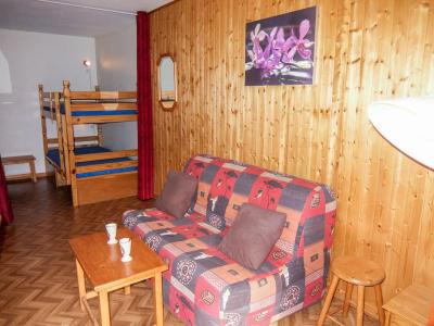 Holiday in mountain resort 1 room apartment 4 people (66) - Vostok Zodiaque - Le Corbier - Accommodation