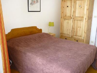 Holiday in mountain resort 3 room apartment 6 people (70) - Vostok Zodiaque - Le Corbier - Double bed