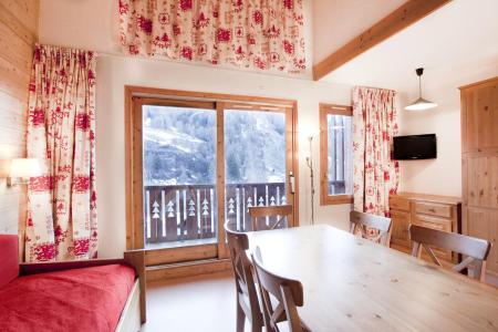 Urlaub in den Bergen VVF Les Arolles - La Plagne - Wohnzimmer