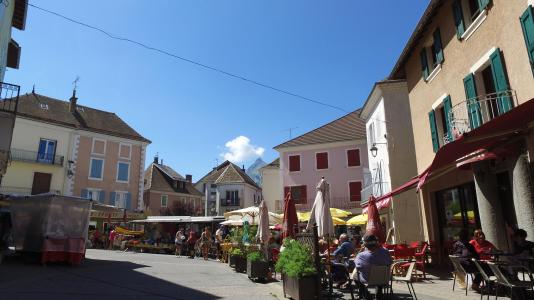 Vakantie in de bergen VVF Les Ecrins Champsaur - Saint-Léger-les-Mélèzes - Buiten zomer