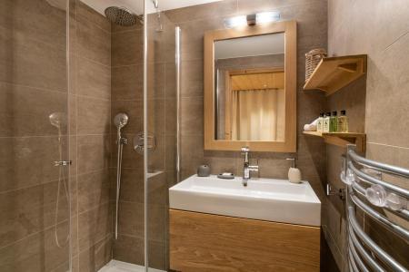 Holiday in mountain resort 4 room apartment 6 people (B03) - Whistler Lodge - Courchevel - Shower room