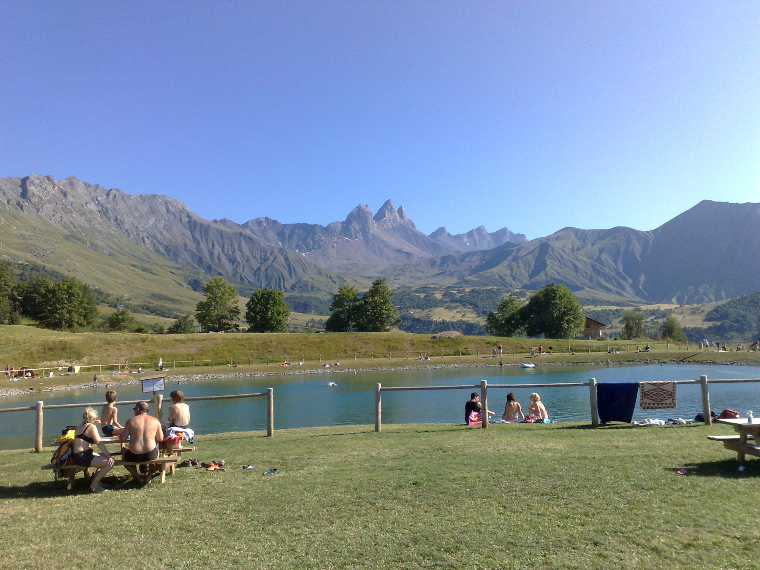 mountain vacation Albiez Montrond